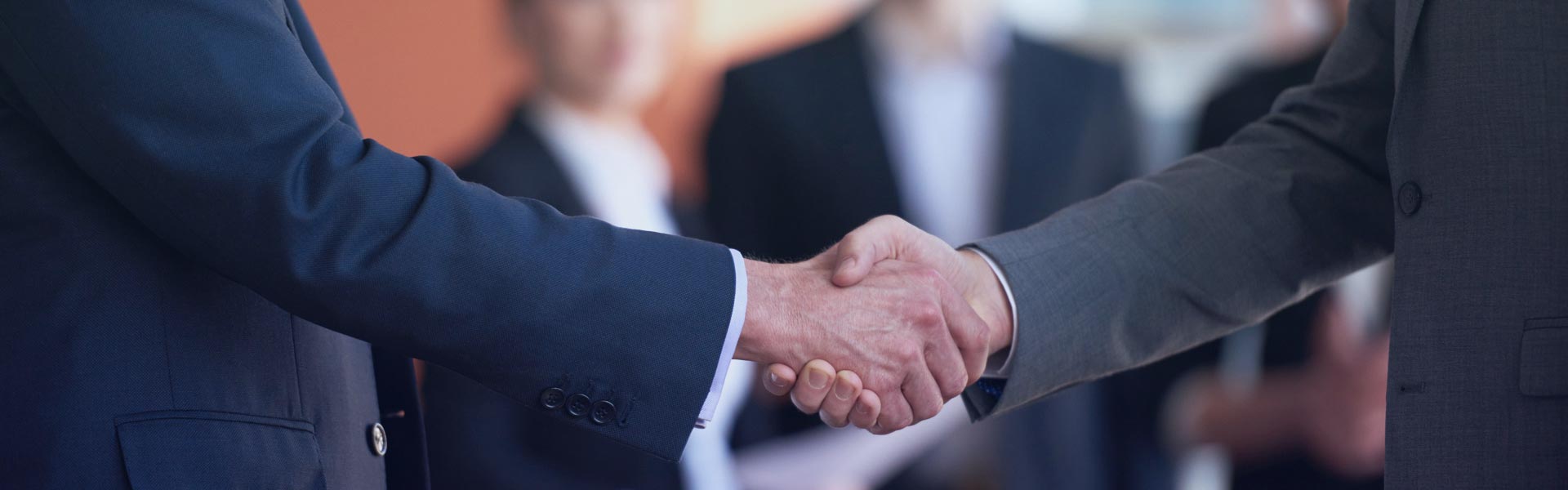 Связаться с нами